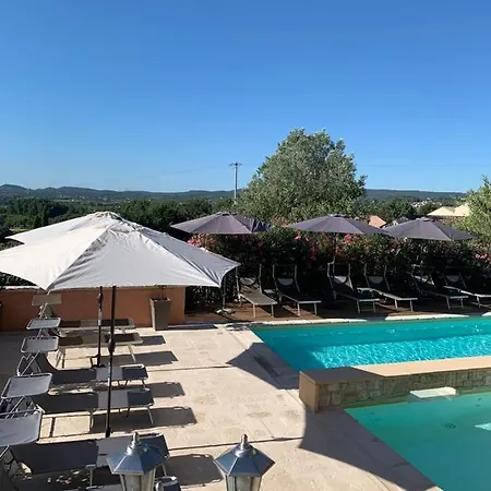 La Vieille Source Nocleg ze śniadaniem 3*
