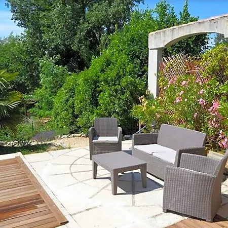 La Vieille Source לינה וארוחת בוקר Saint-Martin-dʼArdèche
